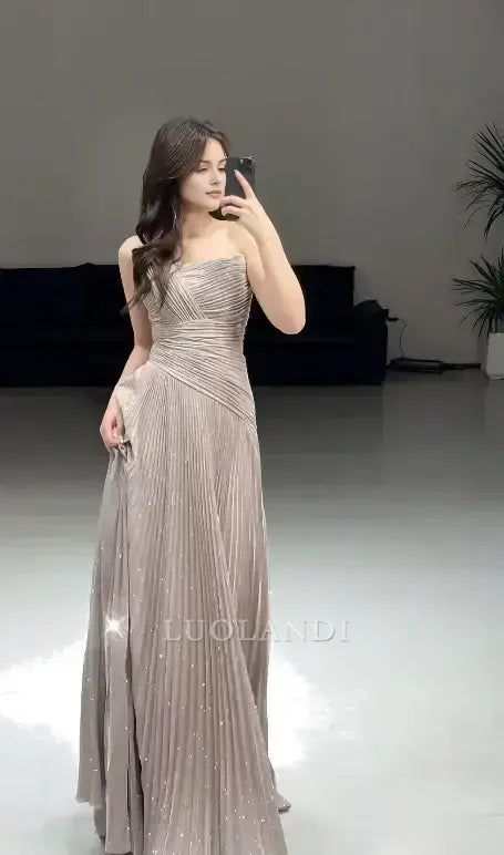 Luolandi Charming A Line Sleeveless Long Formal Prom Dress Fashion Party Evening Gowns Shiny Birthday Party Dress
