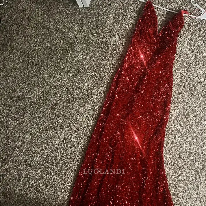 Luolandi Charming Mermaid V-neck Sleeveless Sequin Long Prom Dress Sparkly Evening Gown Sexy Party Dress