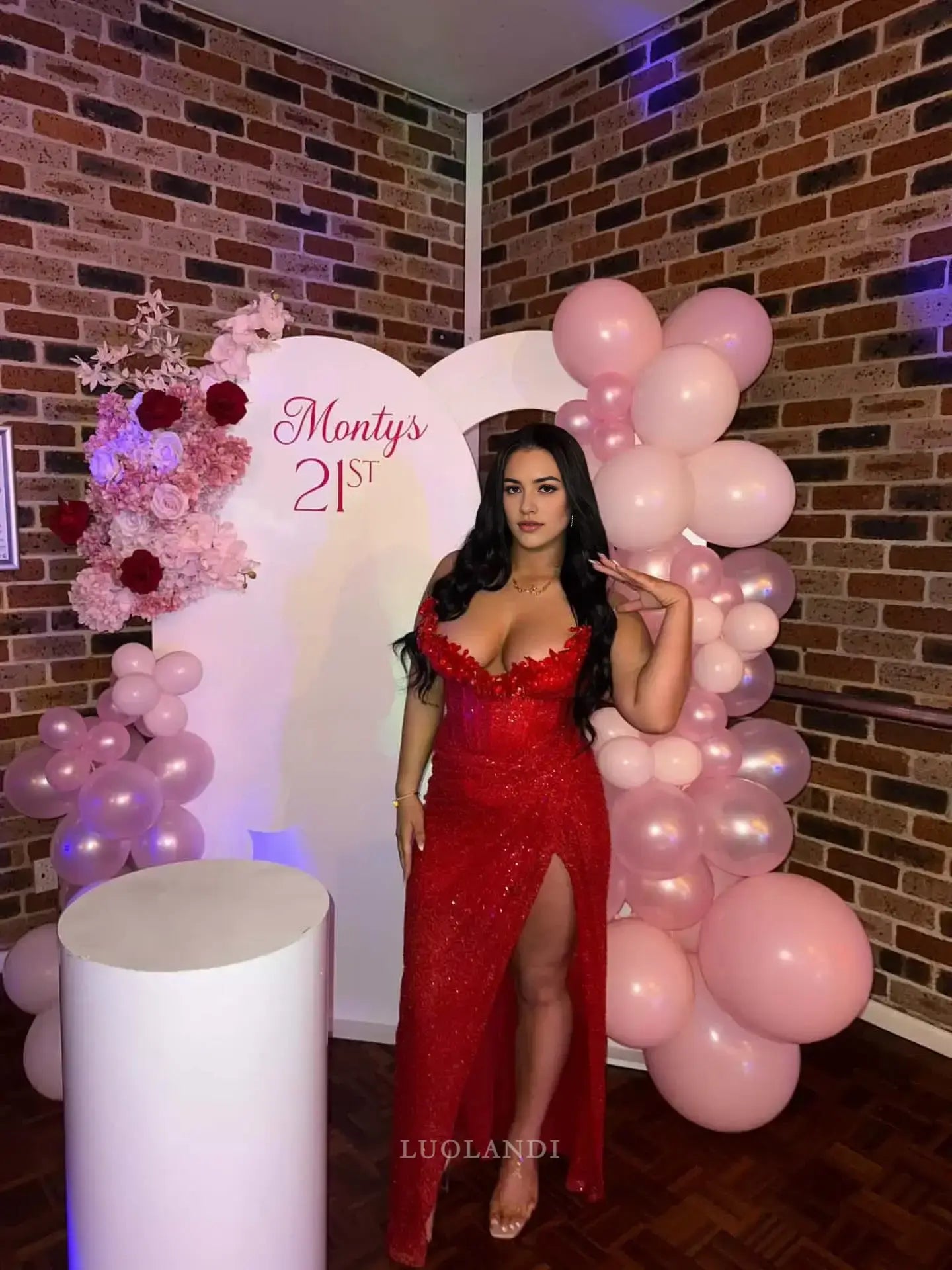 Luolandi Charming Sheath Strapless Sleeveless Long Formal Prom Dress With Slit Black Girl Birthday Party Dress Sexy Evening Gowns