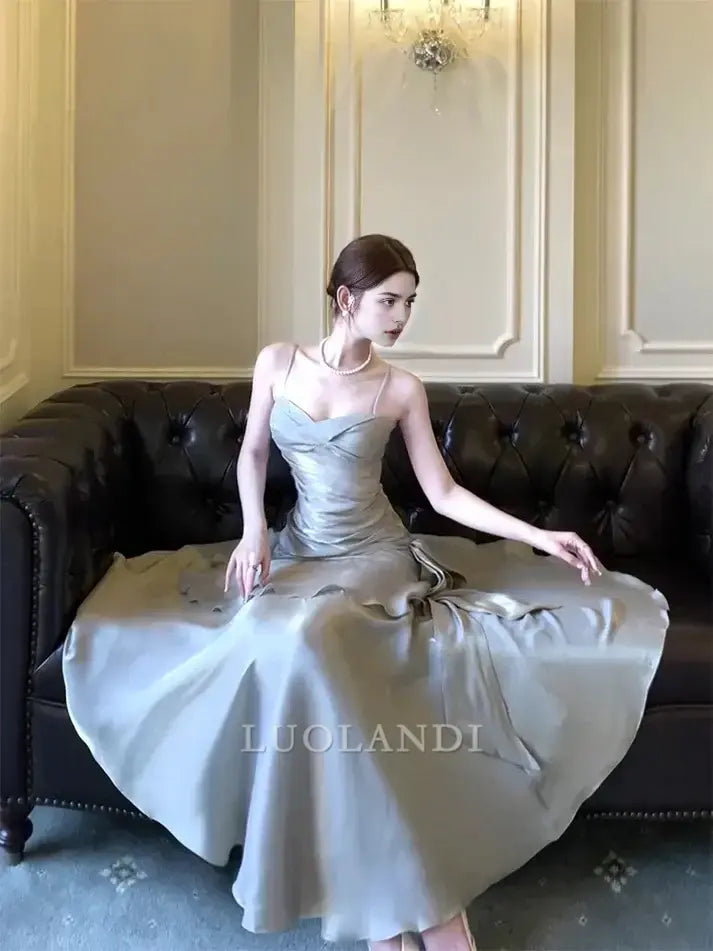 Luolandi Charming Spaghetti Straps Sleeveless Long Formal Prom Dress Elegant Graduation Dress Vintage Party Evening Gowns