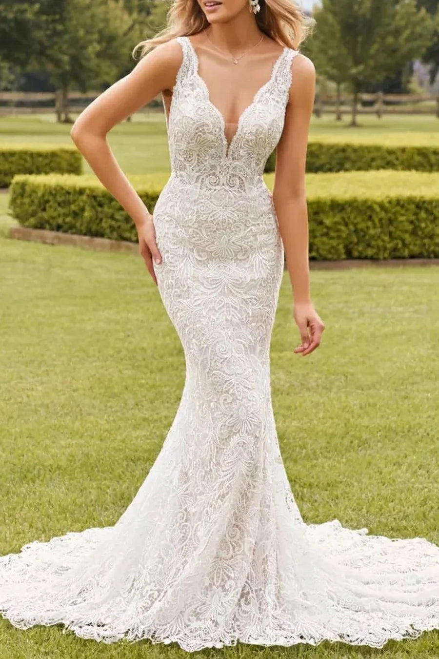 Luolandi Charming Wedding Dress Mermaid V Neck Lace Bridal Dress With Sweep Train Sleeveless Elegant
