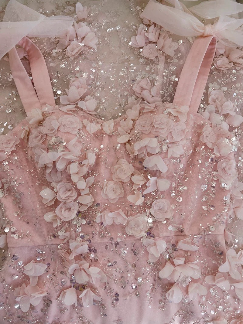 Luolandi Chic A Line Straps Sleeveless Tulle Long Prom Dress Sweet Graduation Dress Lovely Birthday Party Dress