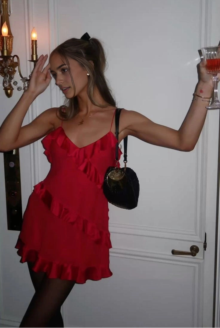 Luolandi Chic A-Line V-Neck Spaghetti Straps Sleeveless Ruffled Short Party Homecoming Dress