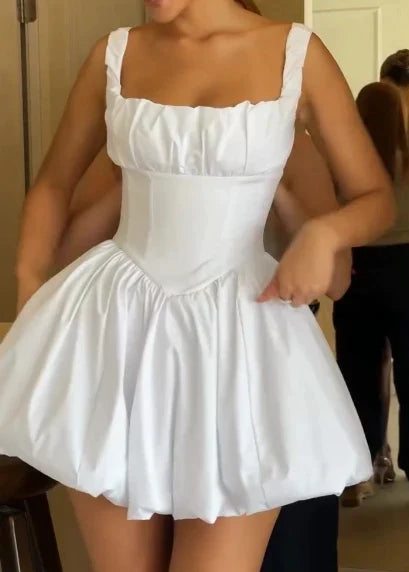 Luolandi Chic A Line Princess Square Neck Sleeveless Playful Satin Short Homecoming Dress