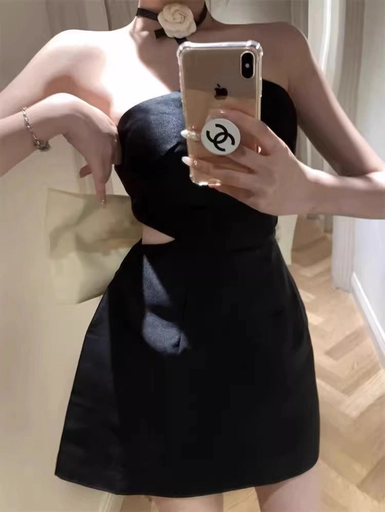 Luolandi Chic Sheath Strapless Cut-out Sleeveless Back Bow Short Party Homecoming Dress