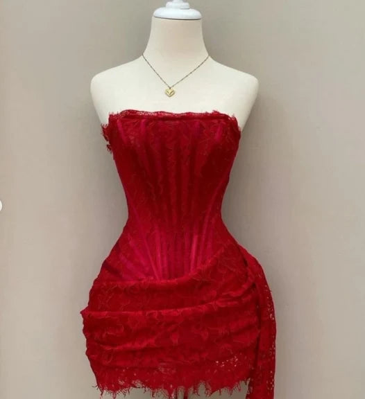 Luolandi Chic Sheath Strapless Sleeveless Corset Back Lace Short Party Homecoming Dress