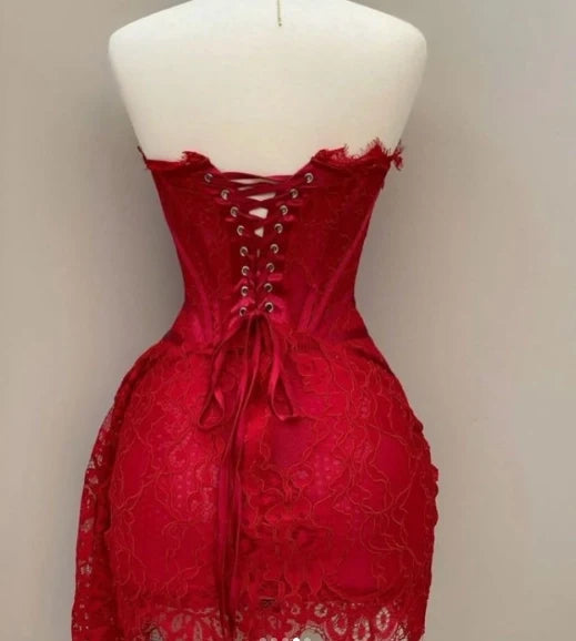 Luolandi Chic Sheath Strapless Sleeveless Corset Back Lace Short Party Homecoming Dress