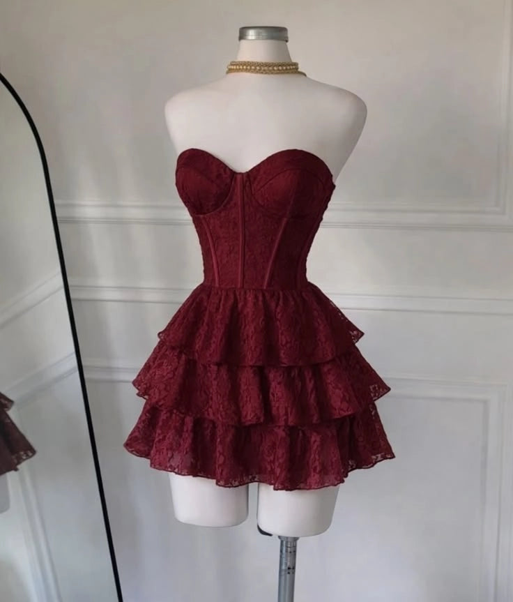 Luolandi Chic Sweetheart Neck A Line Strapless Sleeveless Layered Short Homecoming Dress Charming Graduation Party Dress
