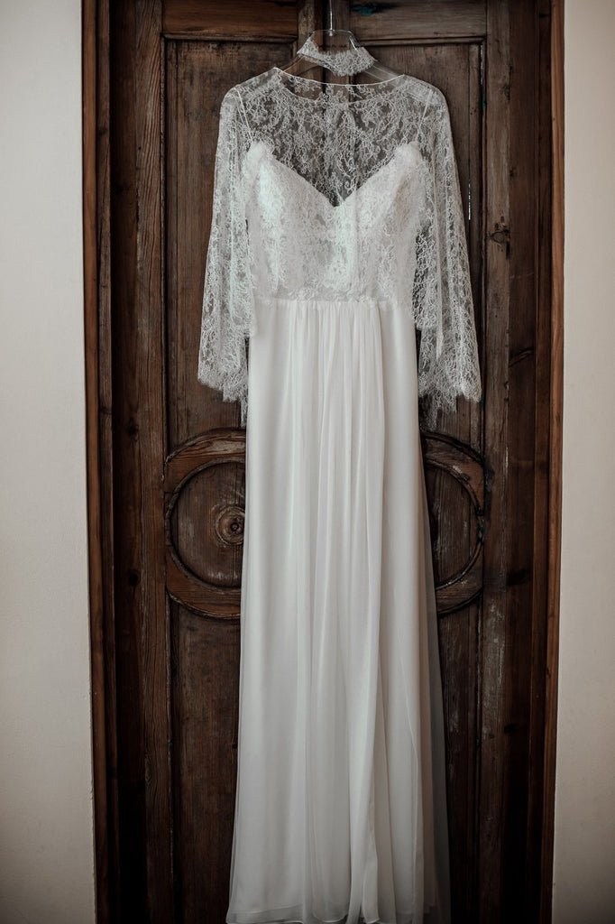 Luolandi Convertible Two Piece Lace Chiffon Spaghetti Straps Beach Wedding Dresses With Split Beautiful