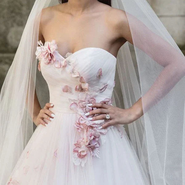 Luolandi Line Tulle Strapless Sweetheart Wedding Dresses With 3D Flowers Off Shoulder Beautiful