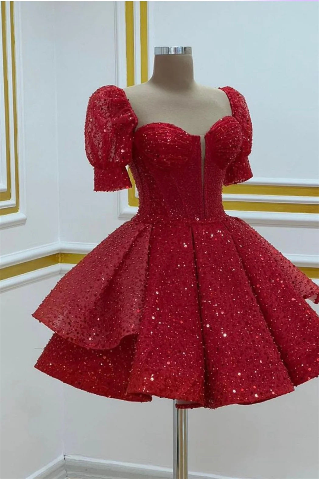 Luolandi Sweetheart A Line Short Sleeves Homecoming Dress Lovely Graduation Dress Sparkly Birthday Party Dress