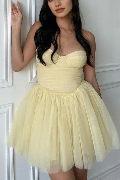 Luolandi Cute A-Line Sweetheart Sleeveless Tulle Pleated Short Length Homecoming Dress For Women