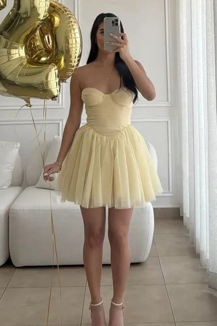 Luolandi Cute A-Line Sweetheart Sleeveless Tulle Pleated Short Length Homecoming Dress For Women