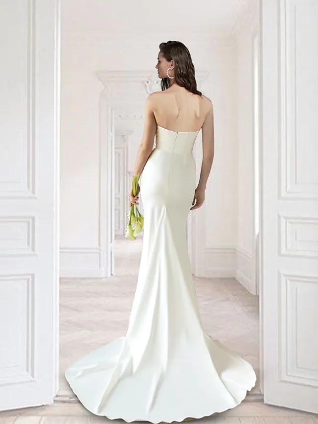 Luolandi Elegant Wedding Dresses V Neck Court Train Detachable Satin Sleeveless Simple Bridal Gown