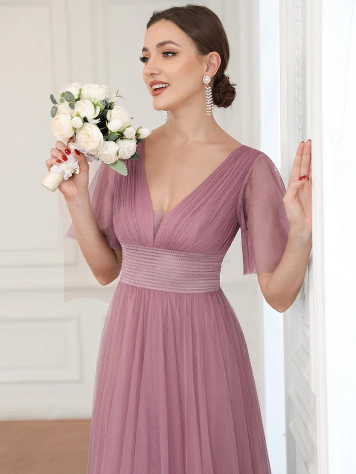Luolandi A-Line Bridesmaid Dress V Neck Short Sleeve Plus Size Floor Length Tulle with Ruffles / Draping