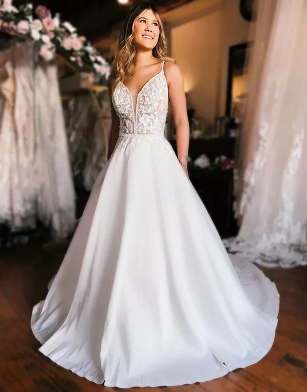 Luolandi Elegant A-Line Spaghetti Straps Open Back Wedding Dress Beautiful