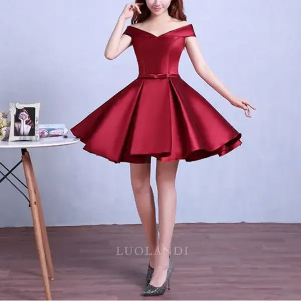 Luolandi Elegant A Line Off the Shoulder Homecoming Dress Short Birthday Party Dress Simple Cocktail Dress