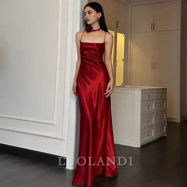 Luolandi Elegant Spaghetti Straps Sleeveless Evening Dress Long Formal Prom Dress Simple Party Dress No With Neck Accessories