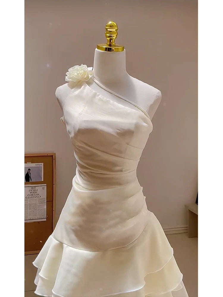 Luolandi Elegant A-Line One Shoulder Sleeveless Ruffled Short Homecoming Dress with Floral Embellishment