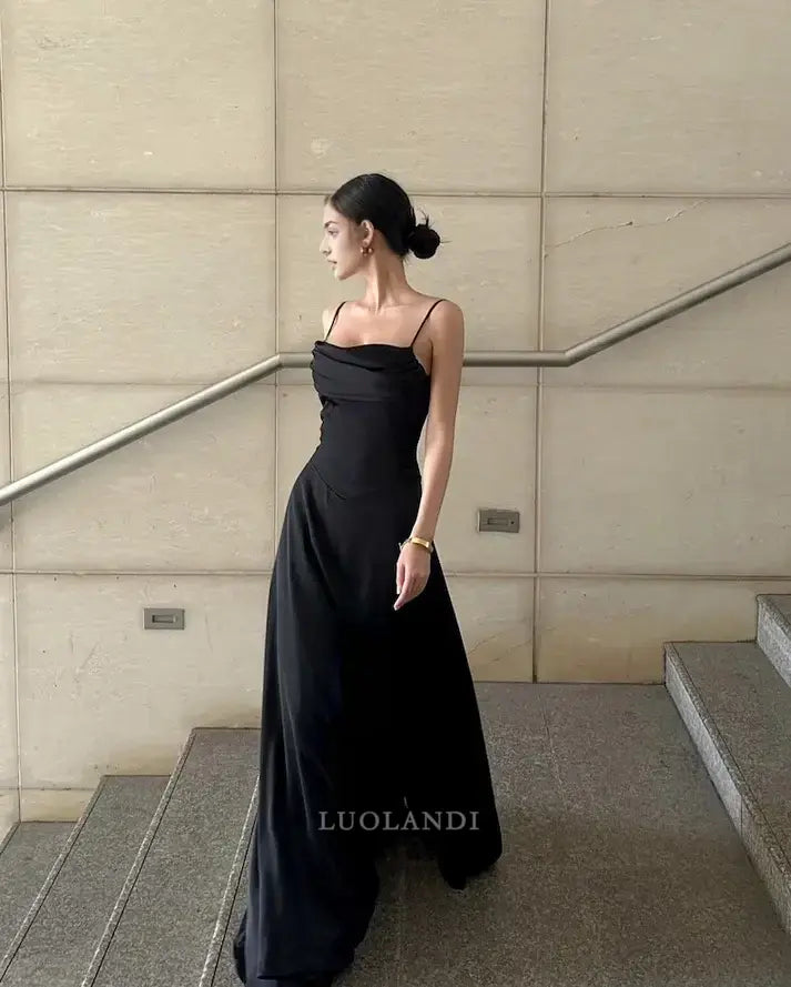 Luolandi Elegant A-Line Spaghetti Straps Sleeveless Party Evening Gown Black Long Formal Prom Dress Simple Graduation Dress