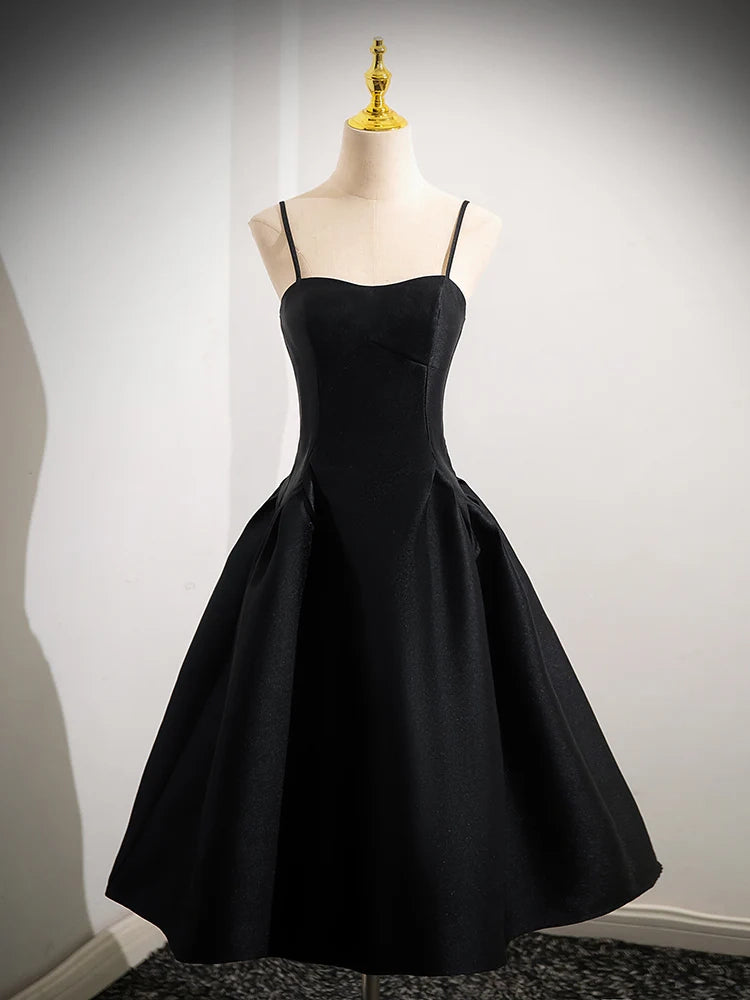 Luolandi Elegant A-line Black Spaghetti Straps Sleeveless Homecoming Dress Cute Formal Prom Dress