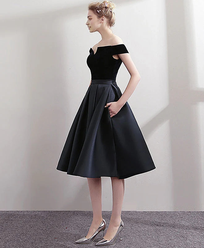 Luolandi Elegant A-line Off the Shoulder Black Homecoming Dress Classy Formal Prom Dress