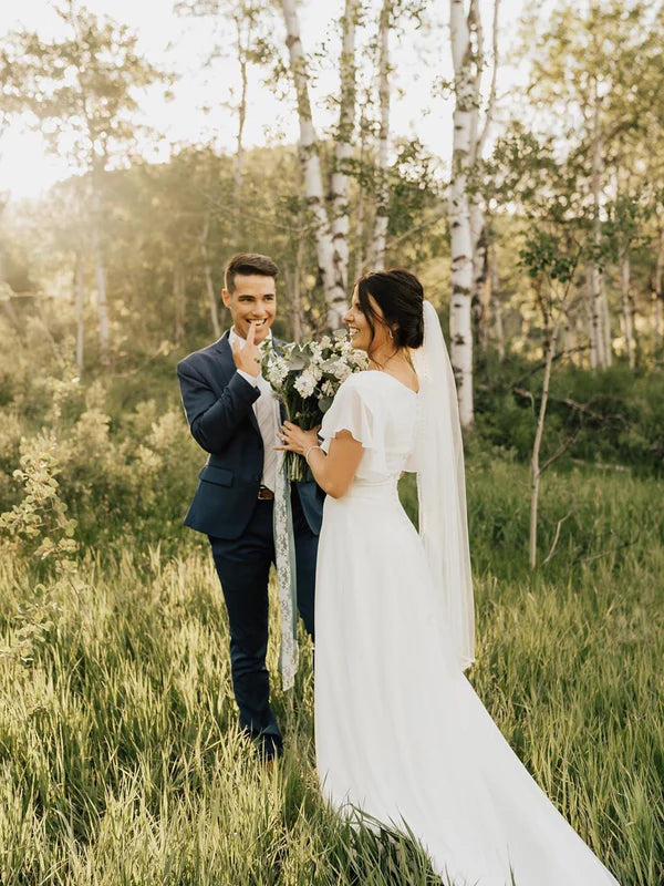 Luolandi Elegant A-line V-neck Sweep Train Bridal Gown with sleeves Simple Wedding Dresses Solid Color