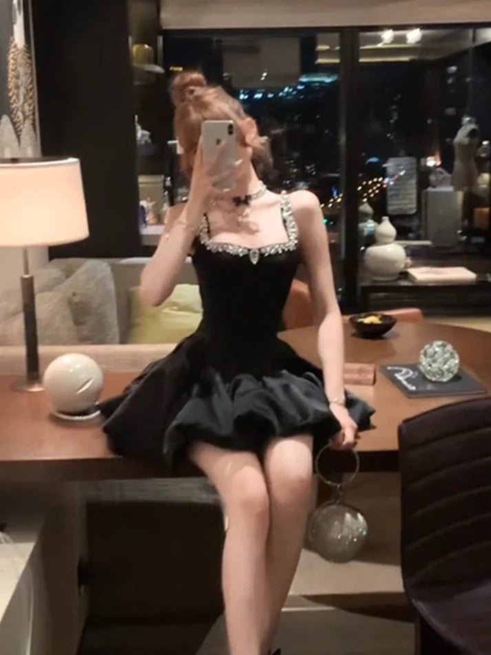 Luolandi Elegant A Line Beaded Sleeveless Black Short Homecoming Dress Chic Mini Party Prom Dress