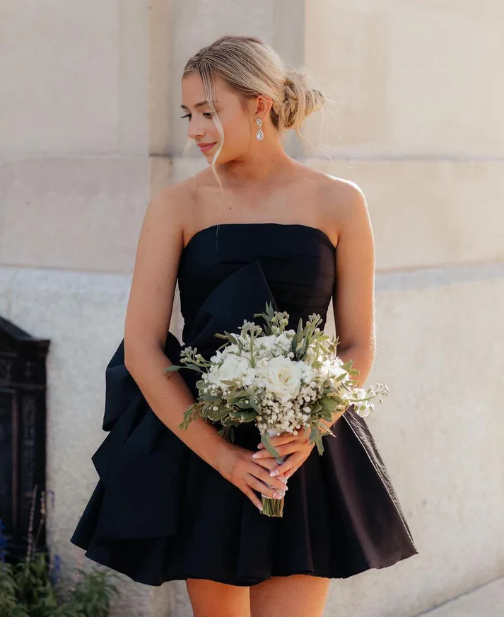 Luolandi Elegant A Line Strapless Homecoming Dress With Bow Cute Short Graduation Dress Lovely Birthday Party Dress