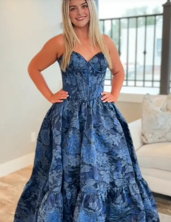 Luolandi Elegant A Line Sweetheart Strapless Sleeveless Blue Long Formal Prom Dresses Gorgeous Party Evening Gowns Charming Graduation Dress