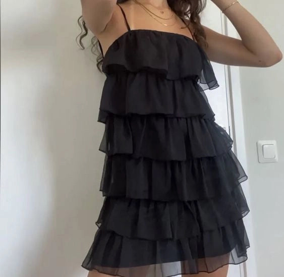 Luolandi Elegant Black A Line Chiffon Sleeveless Layered Homecoming Dresses Cute Graduation Party Dress