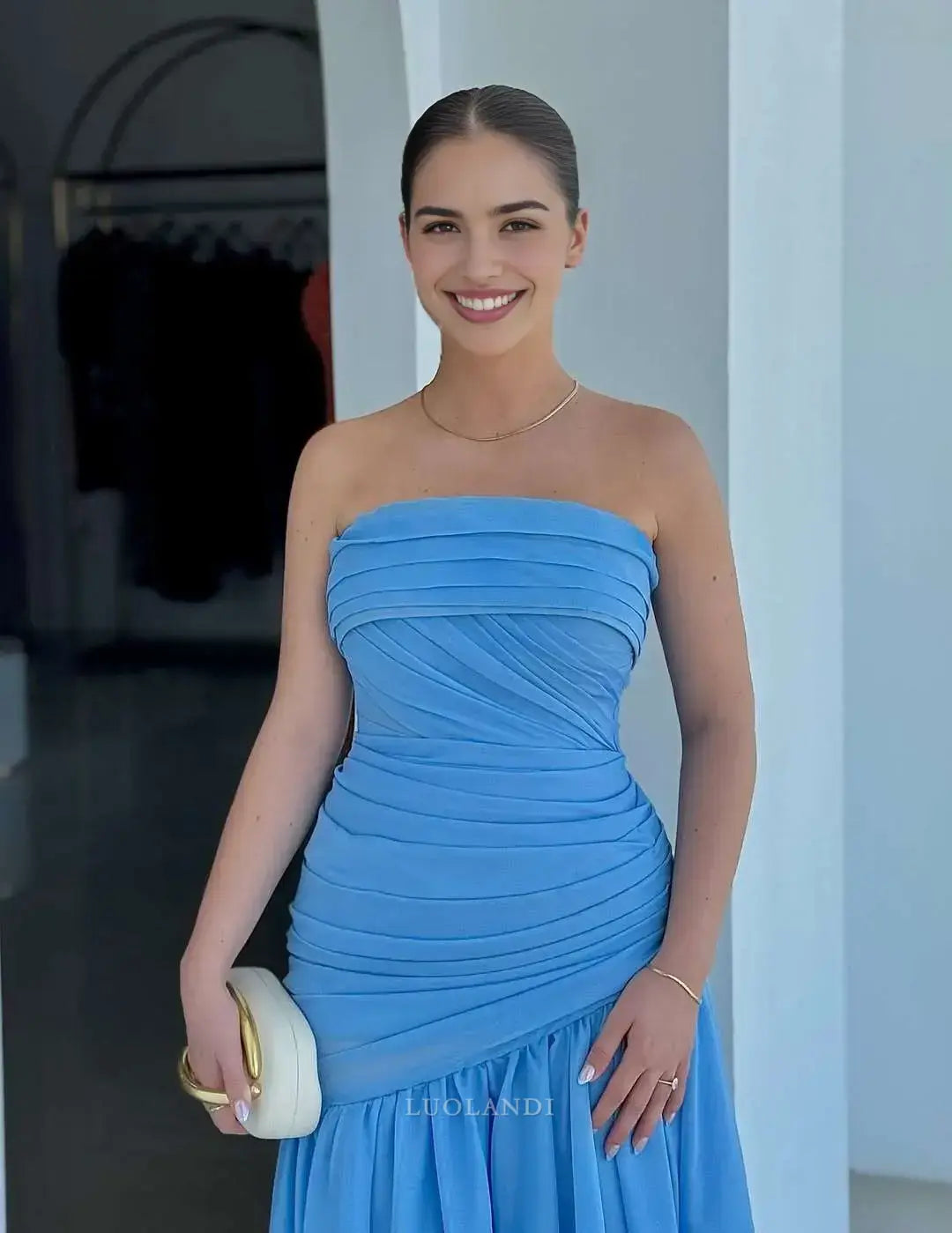 Luolandi Elegant Blue A Line Strapless Sleeveless Long Formal Prom Dress Charming Party Evening Gowns Chic Wedding Guest Dress