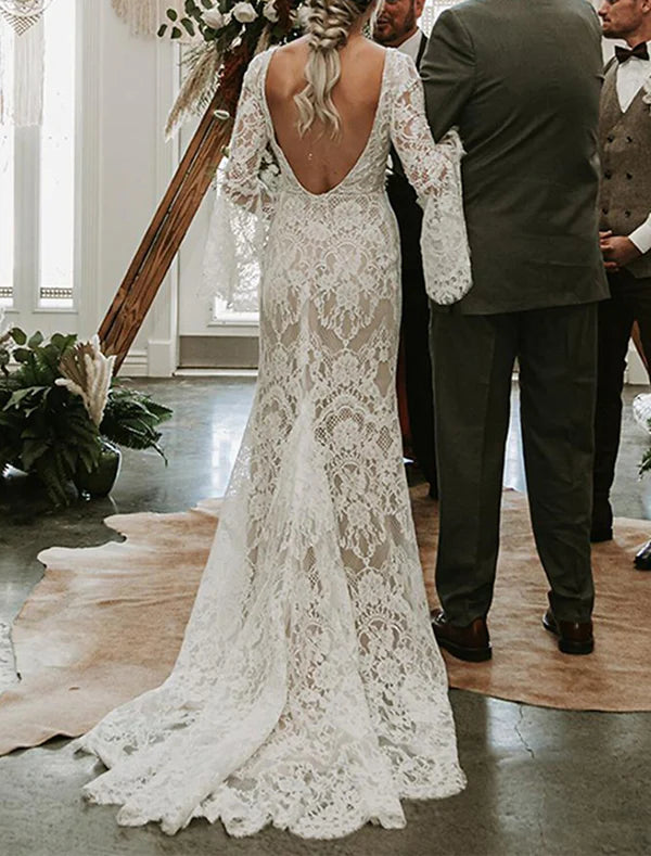 Luolandi Elegant Mermaid / Trumpet V Neck Beach Open Back Boho Wedding Dresses Long Sleeve Court Train Lace Bridal Gowns
