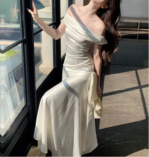 Luolandi Elegant Off-Shoulder Mermaid Evening Party Dress Charming Long Formal Prom Dress