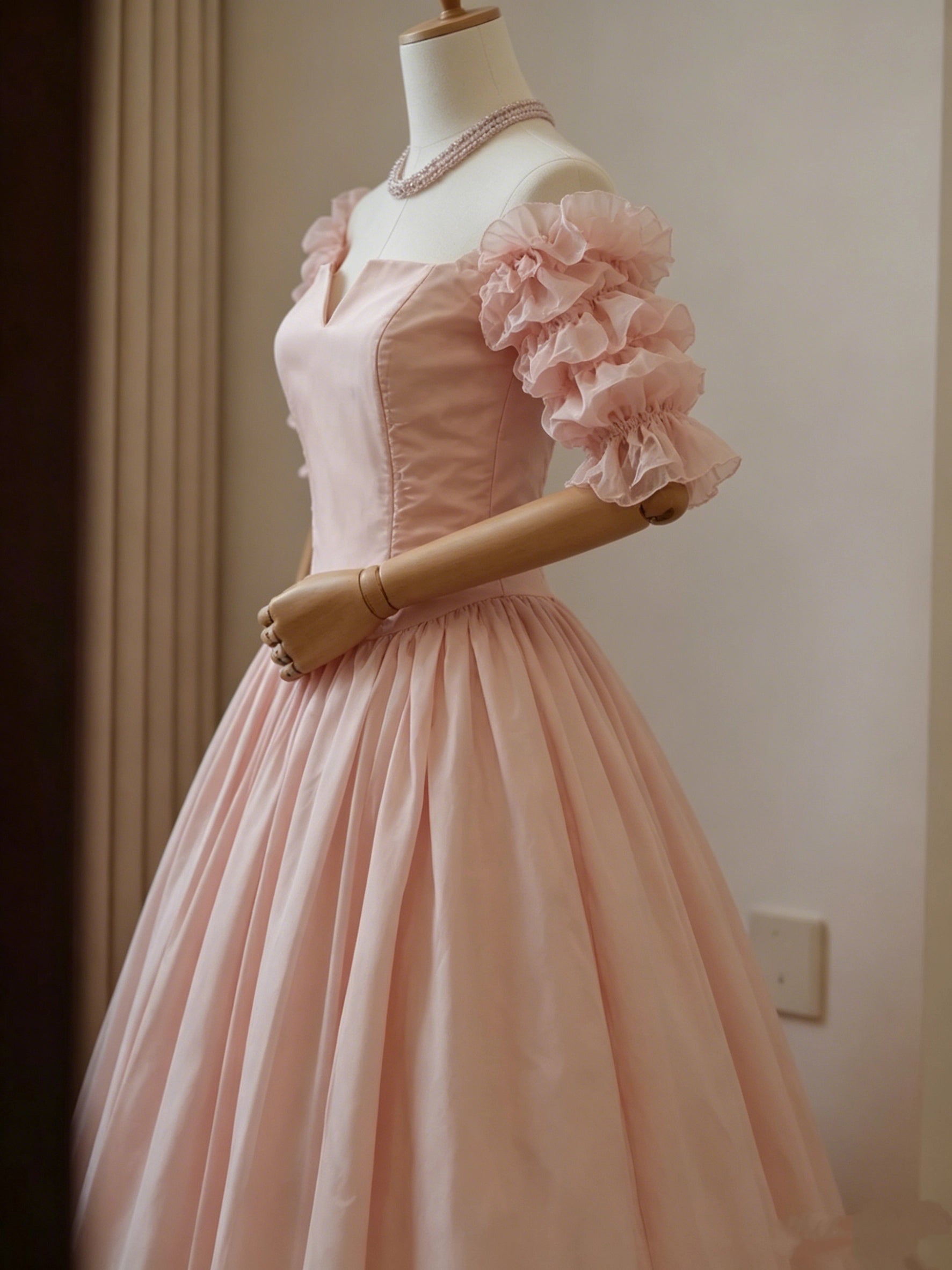 Luolandi Elegant Off-the-Shoulder A Line Ruffled Graduation Party Dress with Sleeves Chic Formal Prom Dress