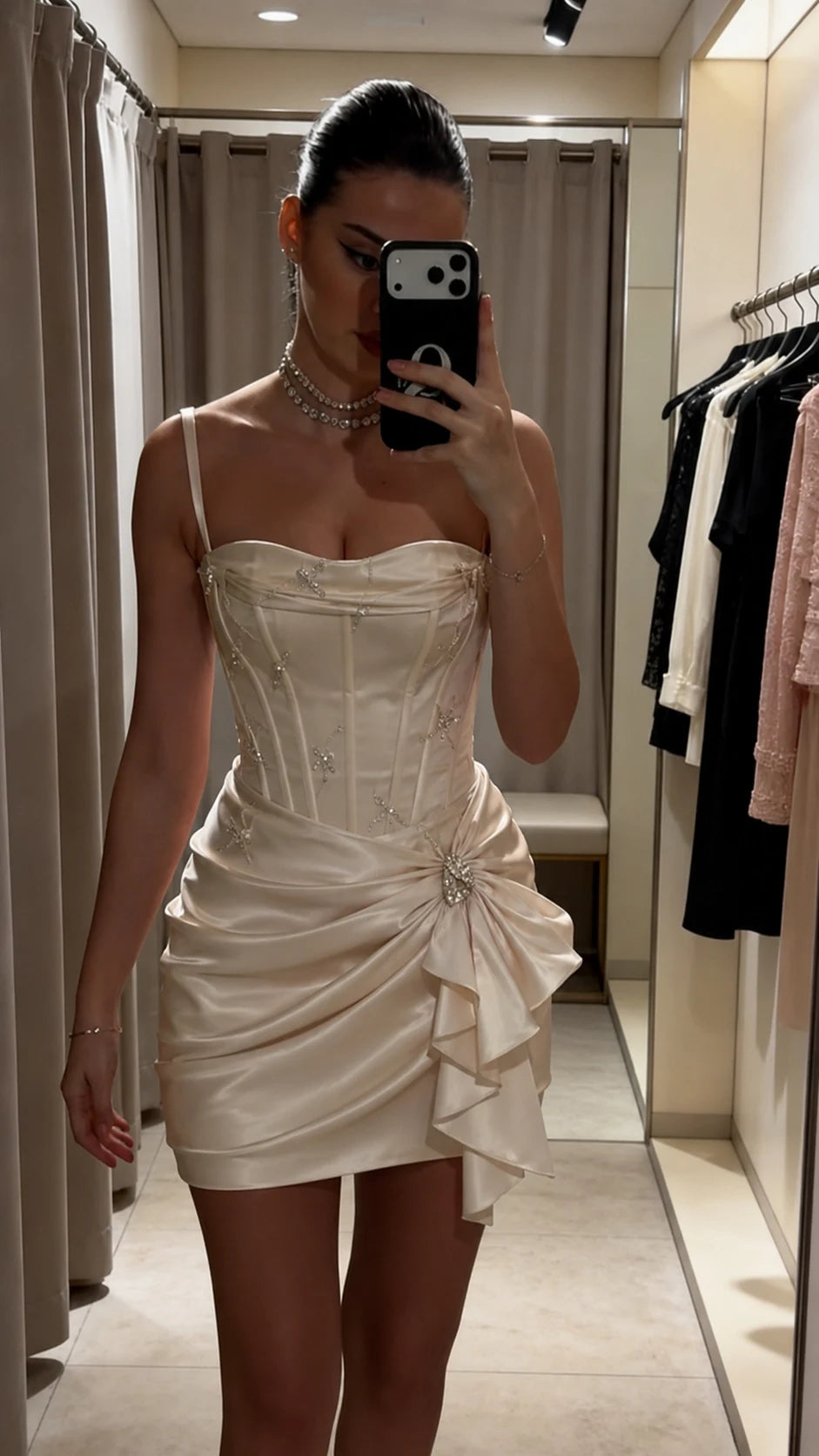 Luolandi Elegant Sheath Sweetheart Sleeveless Draped Satin Short Homecoming Dress Summer Graduation Party Dress