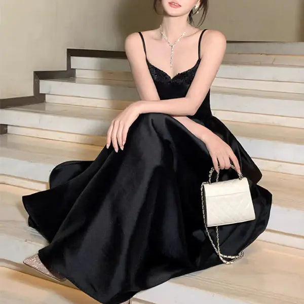 Luolandi Elegant Spaghetti Straps A Line Sleeveless Black Evening Party Dress Classy Formal Prom Dress