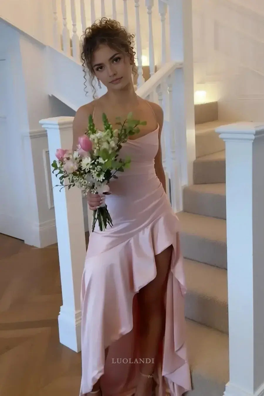 Luolandi Elegant Spaghetti Straps Sleeveless Ruffle Prom Dress With Slit Lovely Graduation Dress Charming Evening Party Gown