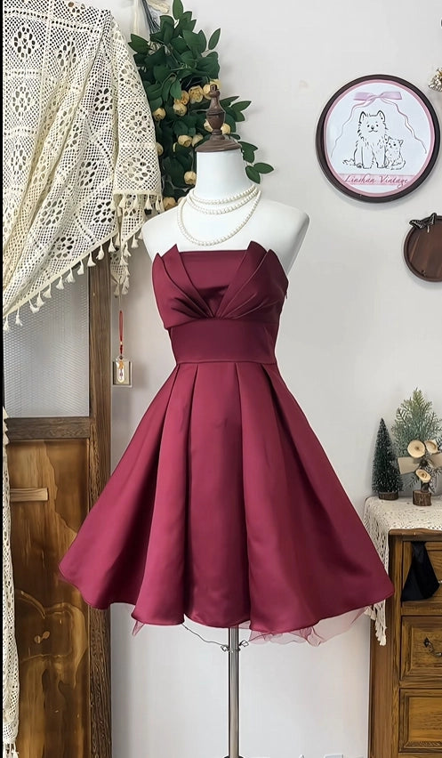 Luolandi Elegant Strapless A-line Satin Short Homecoming Dresses Stylish Birthday Party Dress