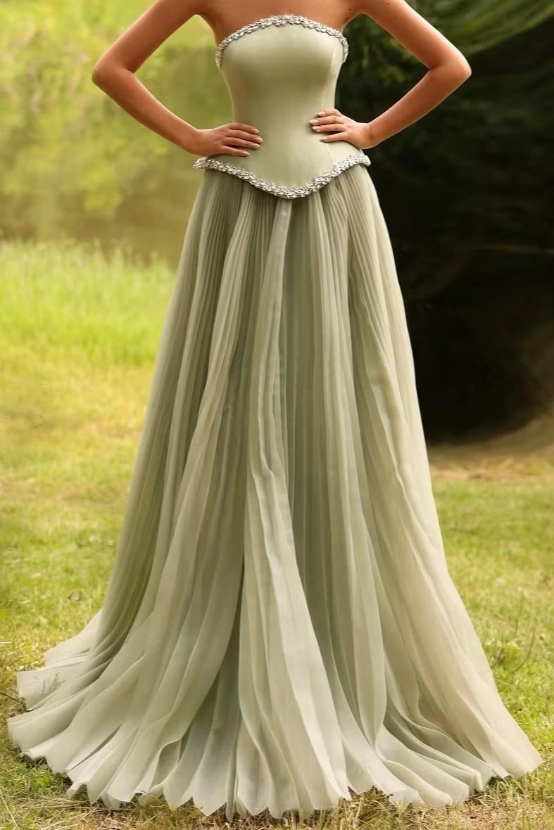 Luolandi Elegant Strapless A Line Sleeveless Pleated Party Evening Gown Chic Long Prom Dress With Beadings