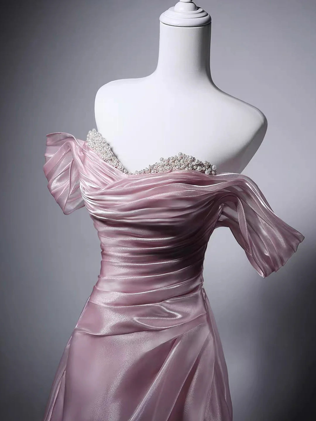Luolandi Elegant Sweetheart A-line Off Shoulder Lace Up Back Long Formal Prom Dress Charming Evening Party Dress with Beads