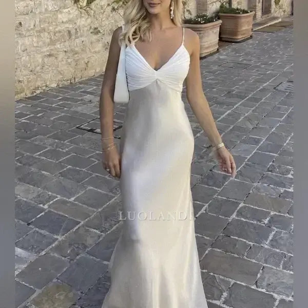 Luolandi Elegant V-neck Spaghetti Straps Sleeveless Long Formal Prom Dress Fashion Evening Gowns Simple Graduation Party Dress