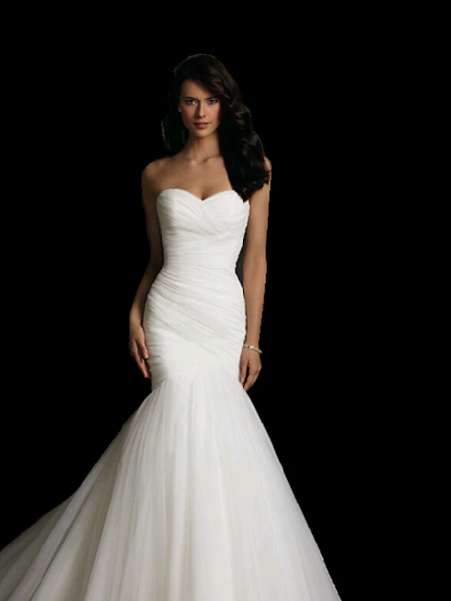 Luolandi Elegant Wedding Dresses Sweetheart Neckline Court Train Tulle Strapless Simple Sexy Bridal Gown