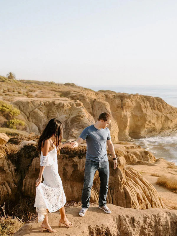 Luolandi Eye-catching Lace Mermaid Wedding Dresses Off Shoulder Formal Dress Elegant Vacation Beach Dress