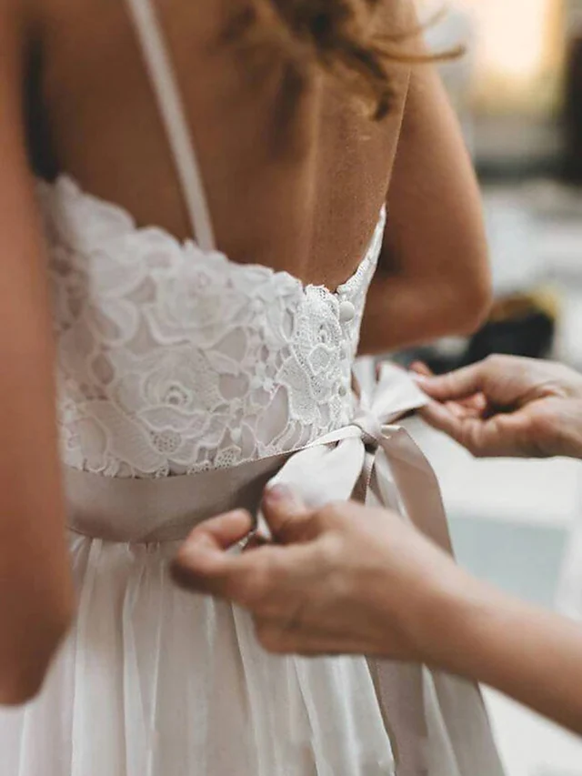 Luolandi Wedding Dresses Spaghetti Strap Court Train Lace Tulle Sleeveless Country Romantic Beach with Sashes Ribbons Pleats