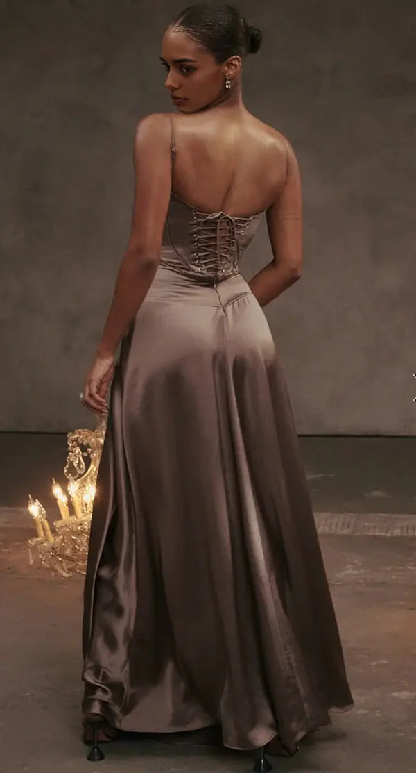 Luolandi Fashion A-Line Spaghetti Straps Sleeveless Satin Party Evening Gowns Elegant Long Formal Prom Dresses Simple Maxi Dress