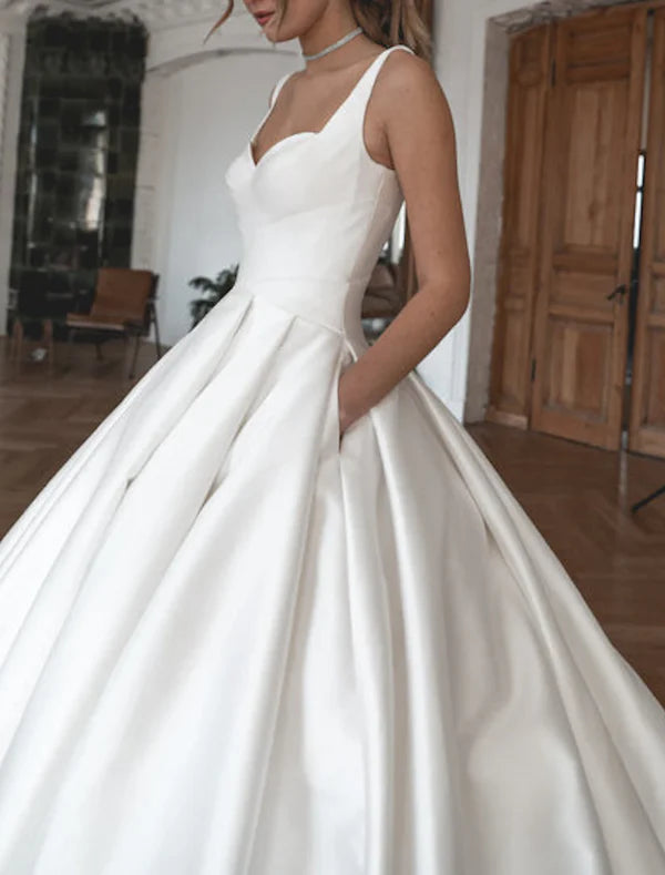 Luolandi Royal Style Formal Wedding Dresses Ball Gown Square Neck Sleeveless Chapel Train Satin Bridal Gowns