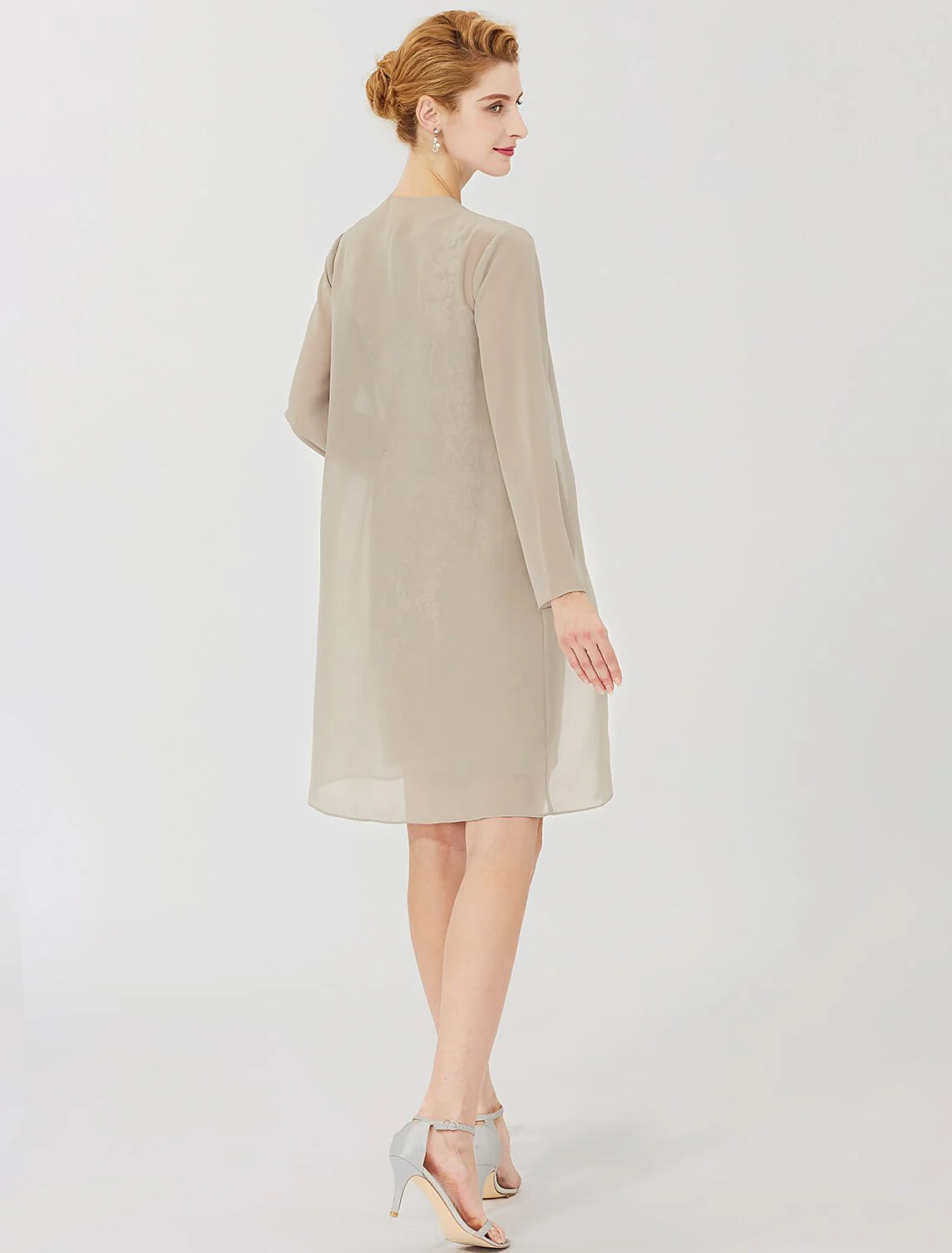 Luolandi Sheath / Column Mother of the Bride Dress Formal Classic & Timeless Elegant & Luxurious Convertible Dress Illusion Neck Knee Length Chiffon All Over Lace Long Sleeve with Appliques Beautiful