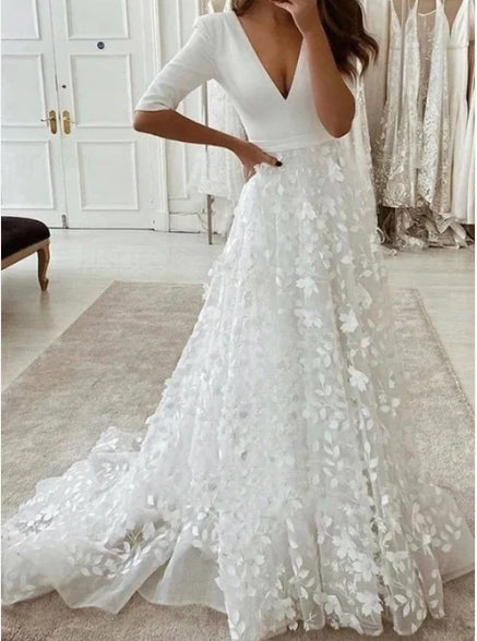 Luolandi Sexy Floral A-Line Boho Lace Sleeved Long Wedding Dress with Sweep Train V-neck