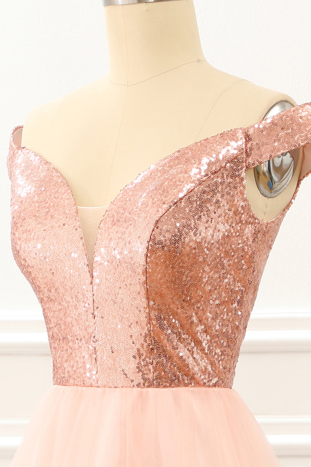 Luolandi Off The Shoulder Blush Sequins Prom Dress V-neck Sparkly Sexy